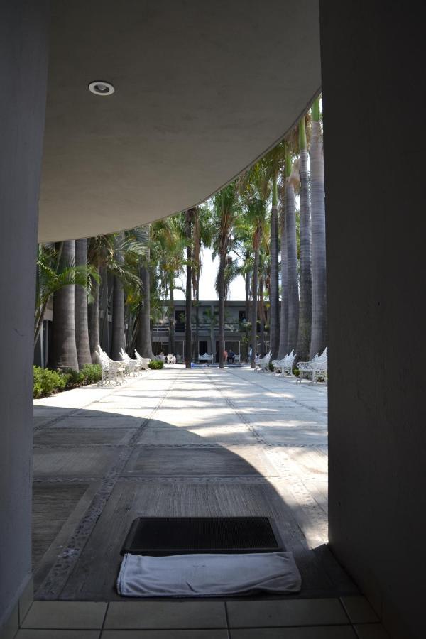 Hotel Suites Del Real Zapopan Luaran gambar